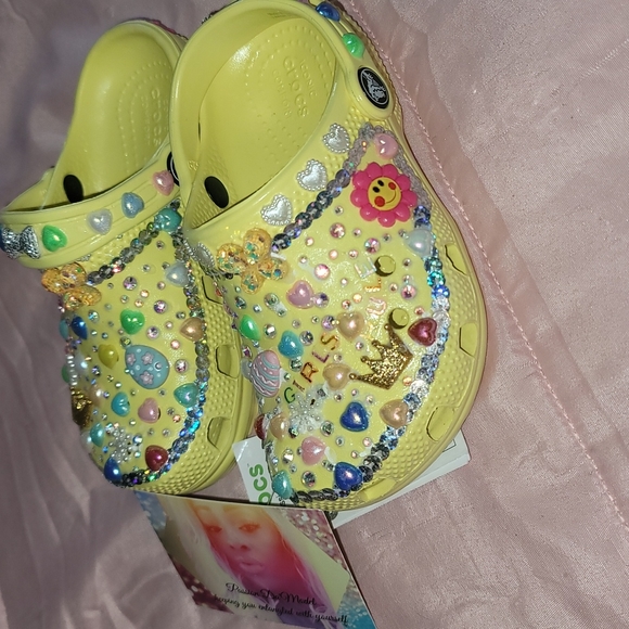 Custom easter crocs for toddlers - Picture 4 of 8
